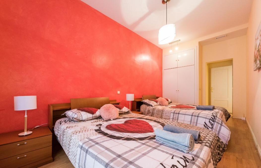 M&F Fuencarral Apartment Madrid Exterior photo